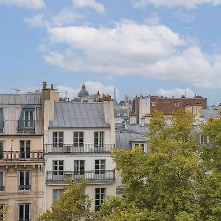 Apartment Charming Parisian In Bastille Marais